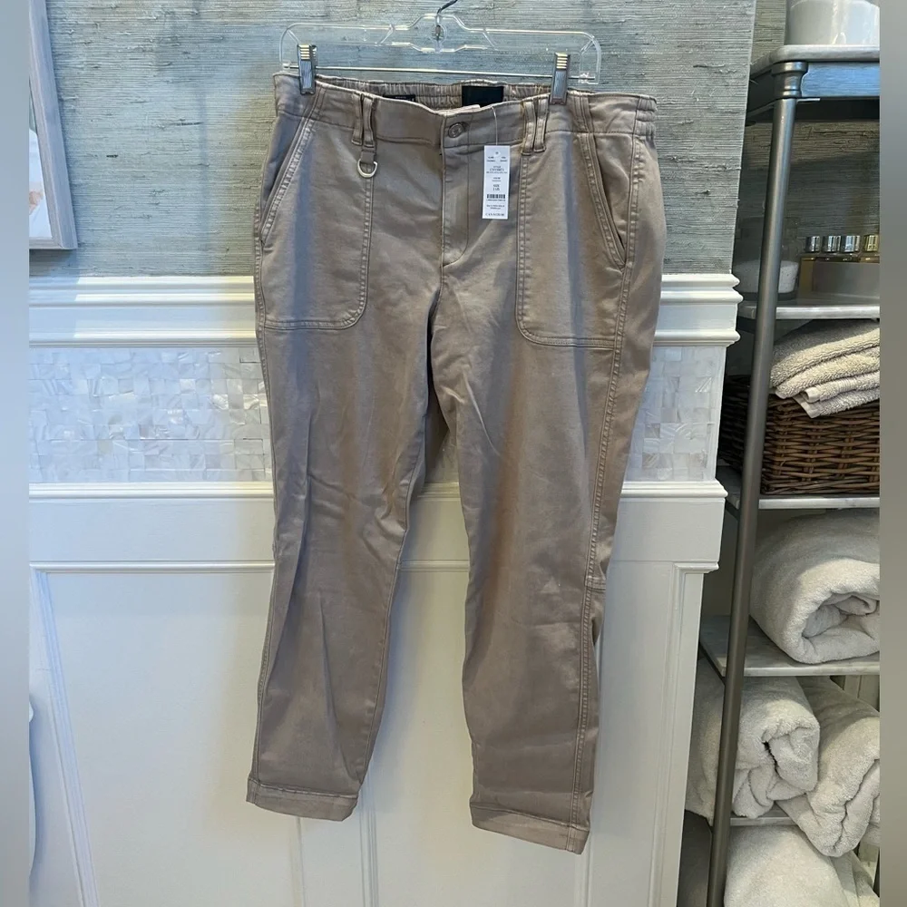 NWT new 14 WHBM mid rise everyday soft slim ankle utility pants sandstone tan